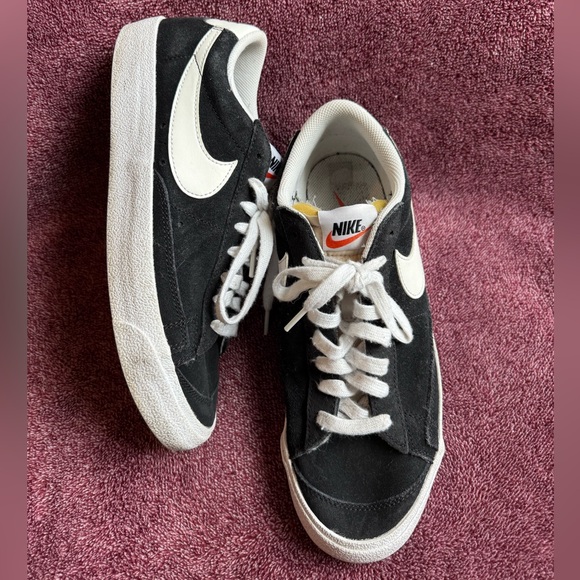 ** SOLD ** - Picture 3 of 6